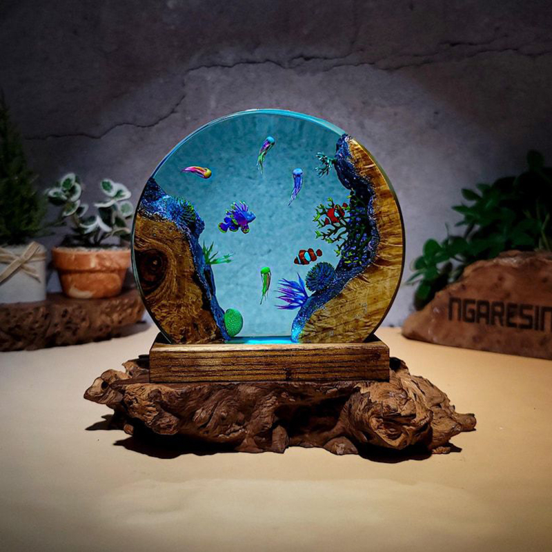 Aquarium & Marine Museum Universiti Malaysia Sabah Kota Kinabalu Sabah - Ночник-светильник из смолы с морскими обитателями